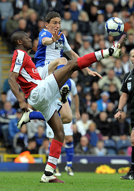 詹姆斯应当 詹姆斯应当